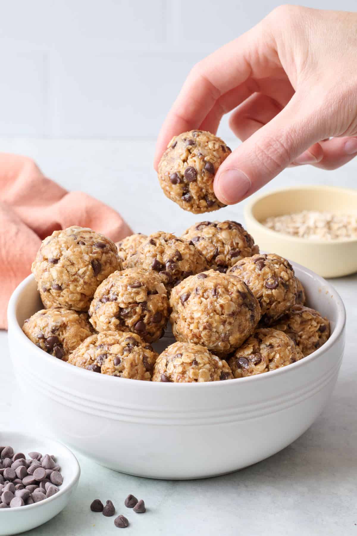 Easy Meal Prep: No-Bake Energy Bites for On-The-Go Snacking
